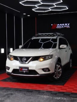 NISSAN X-TRAIL ADVANCE 2.5L AT 4×2 7PTOS.
