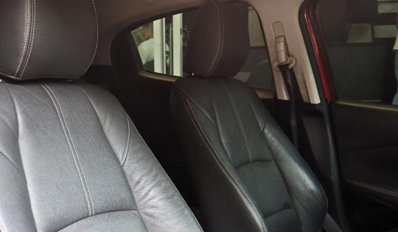 
								MAZDA 2 GRAND TOURING 1.5 MT full									