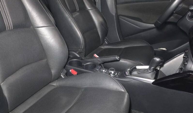 
								MAZDA 2 TOURING SEDAN AT 1.5CC full									