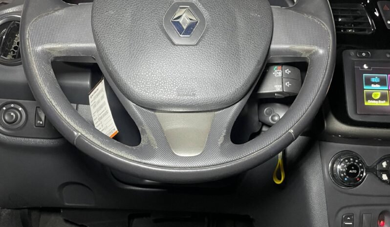 
								RENAULT LOGAN PRIVILEGE AT 1.6 SD full									