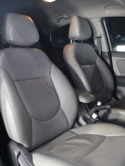 
										HYUNDAI ACCENT PREMIUM AT 1.6 SD full									