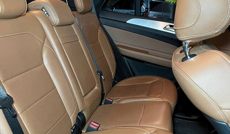 
								MERCEDES-BENZ A200 AT 1.6 T full									