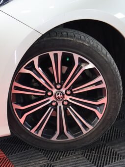 
										TOYOTA COROLLA  SEG AT HIBRIDO 1.8 AT full									