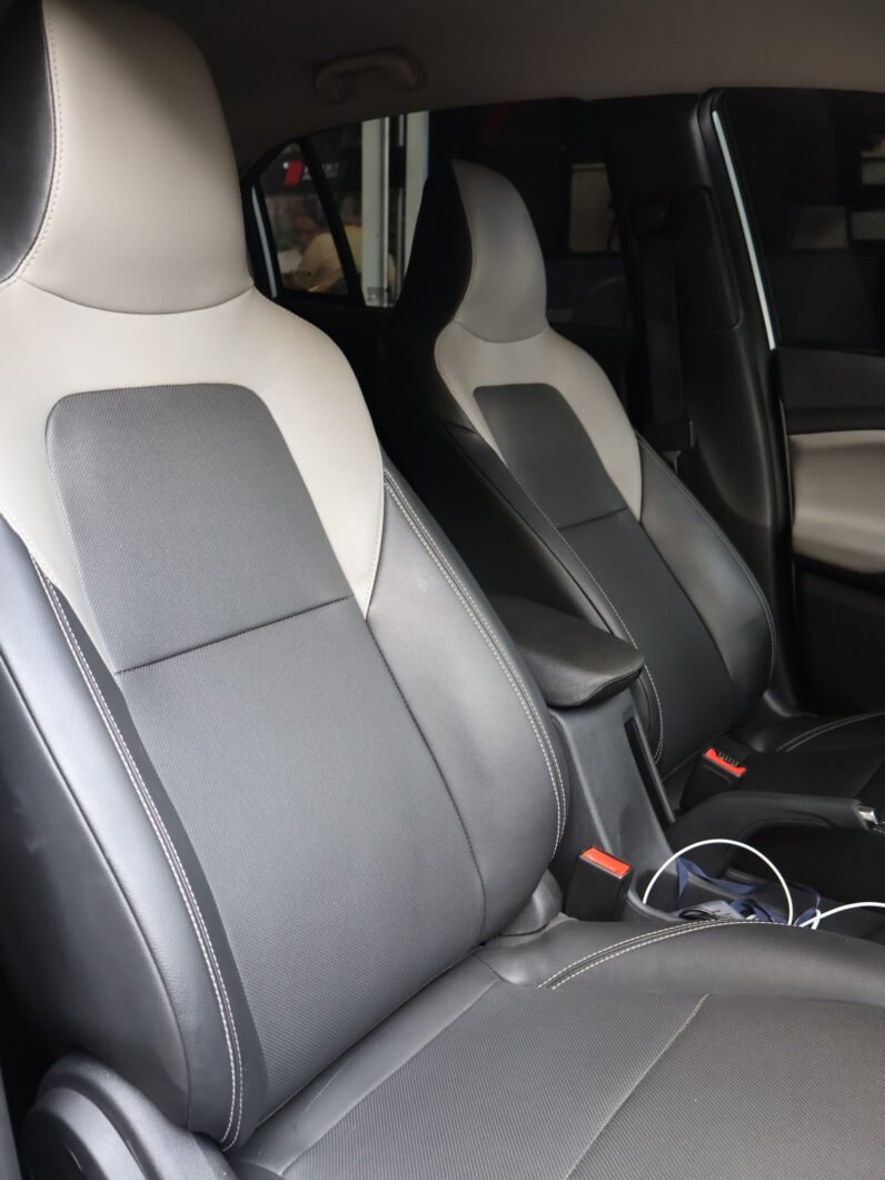 
								CHEVROLET ONIX TURBO PREMIER 1.0 HB full									