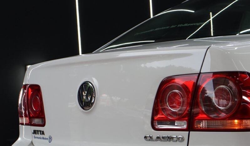 
								VOLKSWAGEN JETTA TRENDLINE MT full									