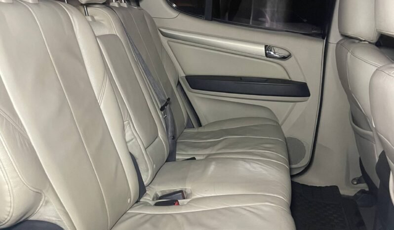 
								CHEVROLET TRAILBLAZER LTZ TP 2.8L 4X4 DIESEL full									