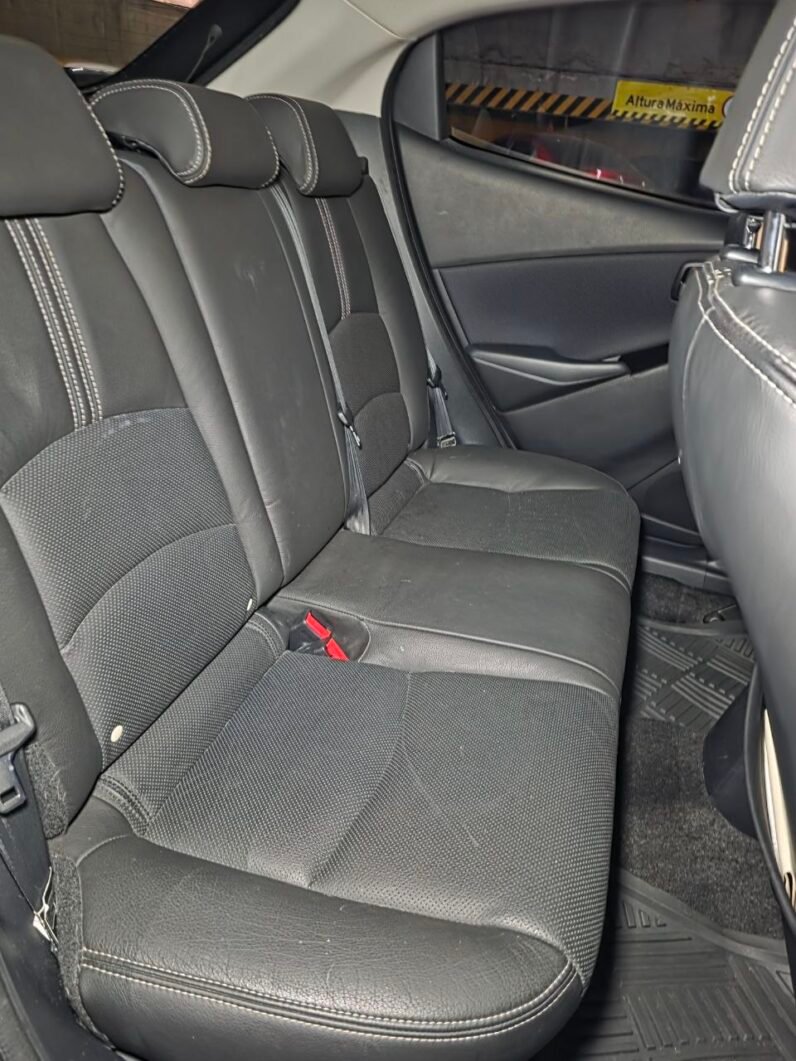 
								MAZDA 2 GRAND TOURING LX 1.5 AT full									