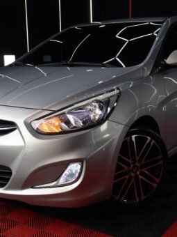 
										HYUNDAI ACCENT PREMIUM AT 1.6 SD full									