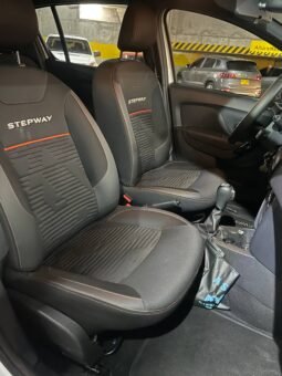 
										RENAULT STEPWAY INTENS AUT CVT 1.6 full									