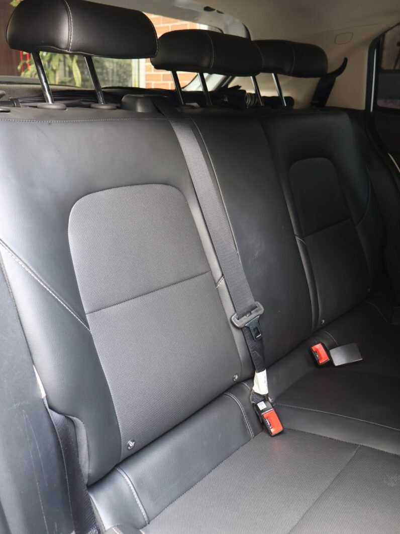 
								CHEVROLET ONIX TURBO PREMIER 1.0 HB full									