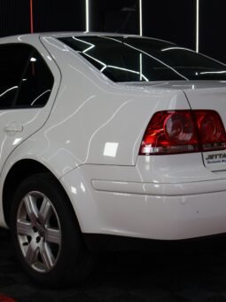 
										VOLKSWAGEN JETTA TRENDLINE MT full									