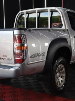 
										MAZDA BT50 MT 4X4 2.5 DIESEL full									