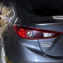 
										MAZDA 3 TOURING MT full									