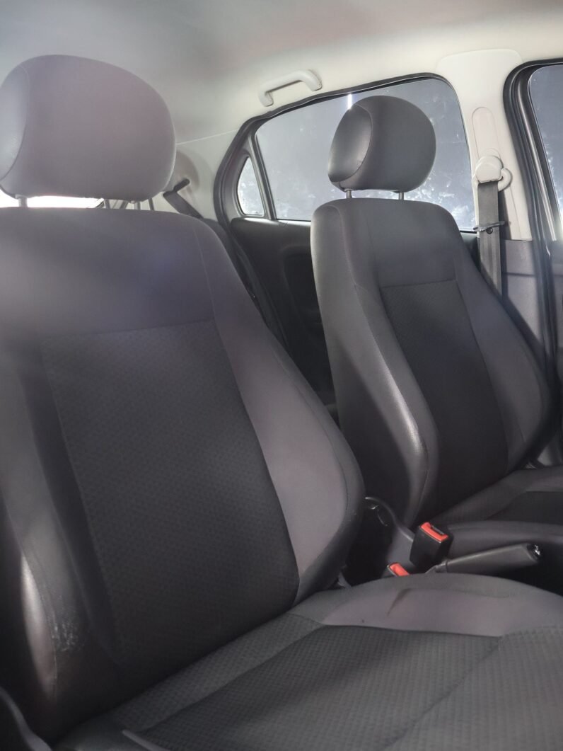 
								VOLKSWAGEN GOL TRENDLINE MT 1.6 full									