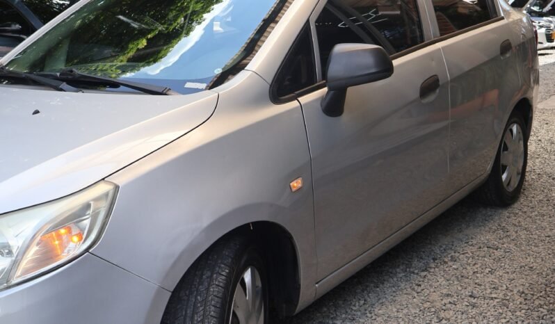 
								CHEVROLET SAIL LS MT 1.4 SD full									
