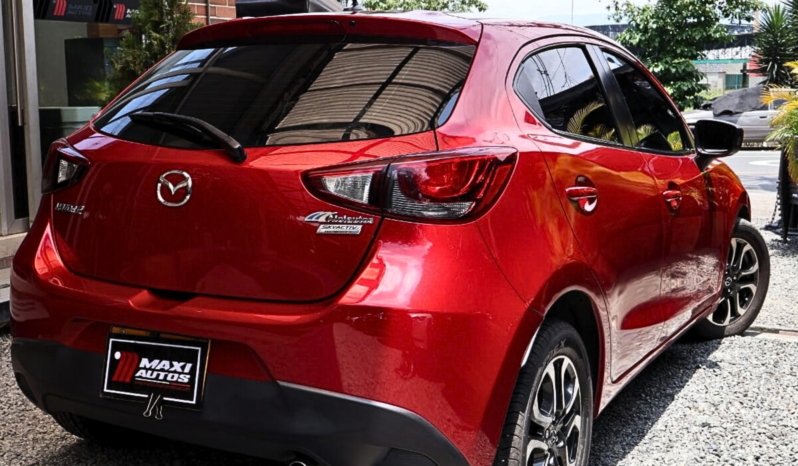 
								MAZDA 2 GRAND TOURING 1.5 MT full									