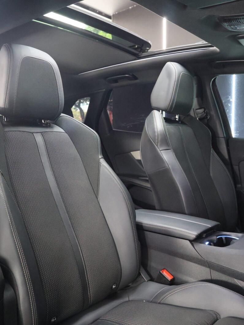 
								PEUGEOT 3008 GT LINE 1.6 AT full									