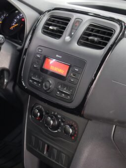 
										RENAULT LOGAN LIFE MT 1.6 SD full									