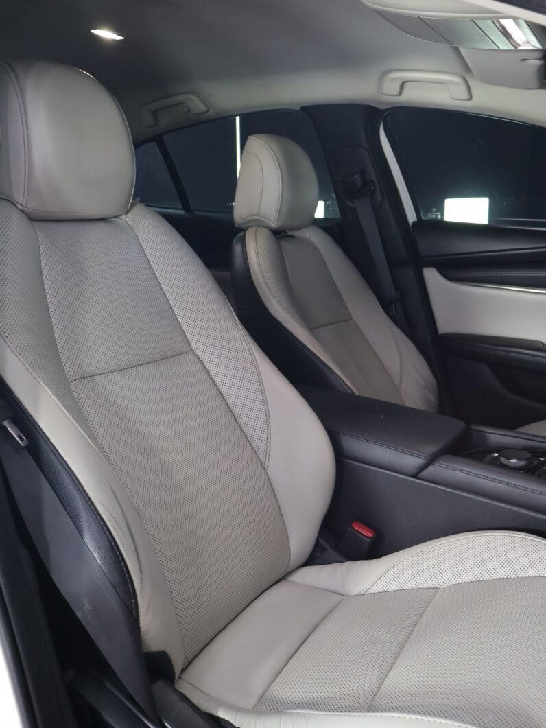 
								MAZDA 3 TOURING SD AT full									