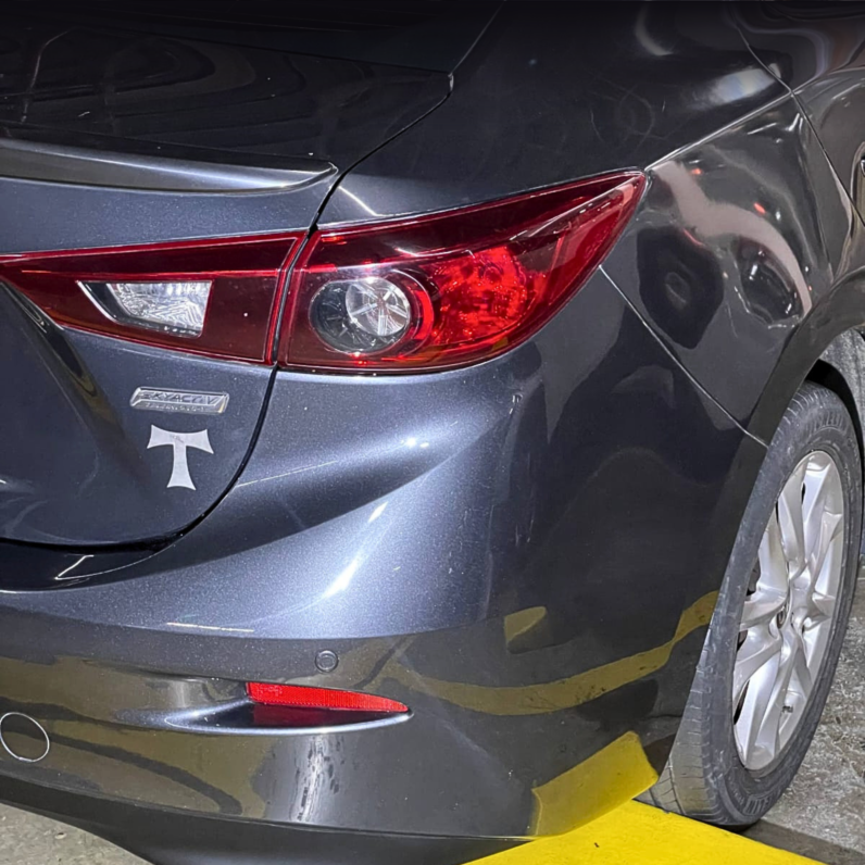 
								MAZDA 3 TOURING MT full									