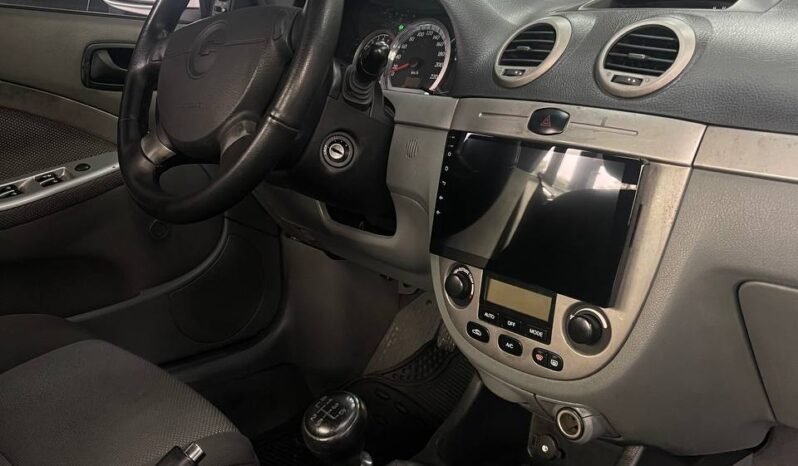 
								CHEVROLET OPTRA ADVANCE MT 1.6 full									