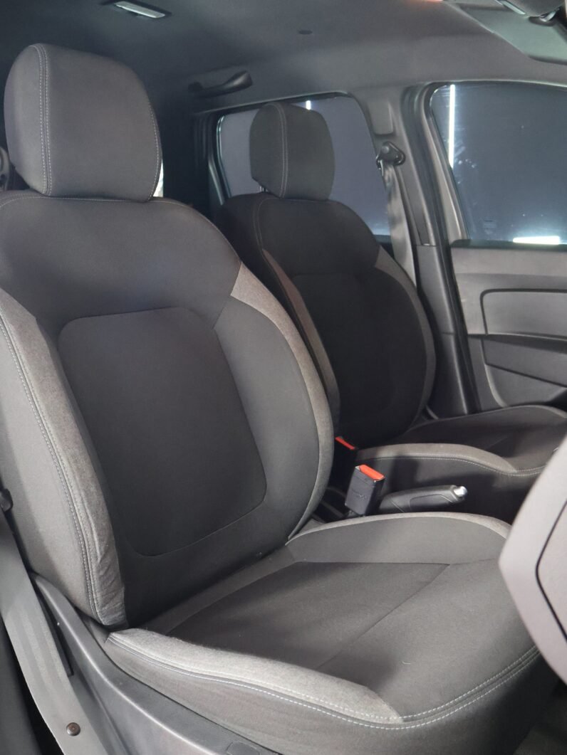 
								RENAULT DUSTER INTENS CVT 1.3 T full									