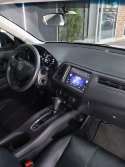 
										HONDA HRV XTYLE 1.800 AUT 4X2 full									