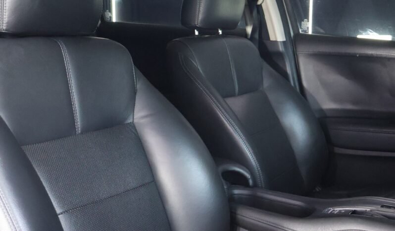 
								HONDA HRV XTYLE 1.800 AUT 4X2 full									