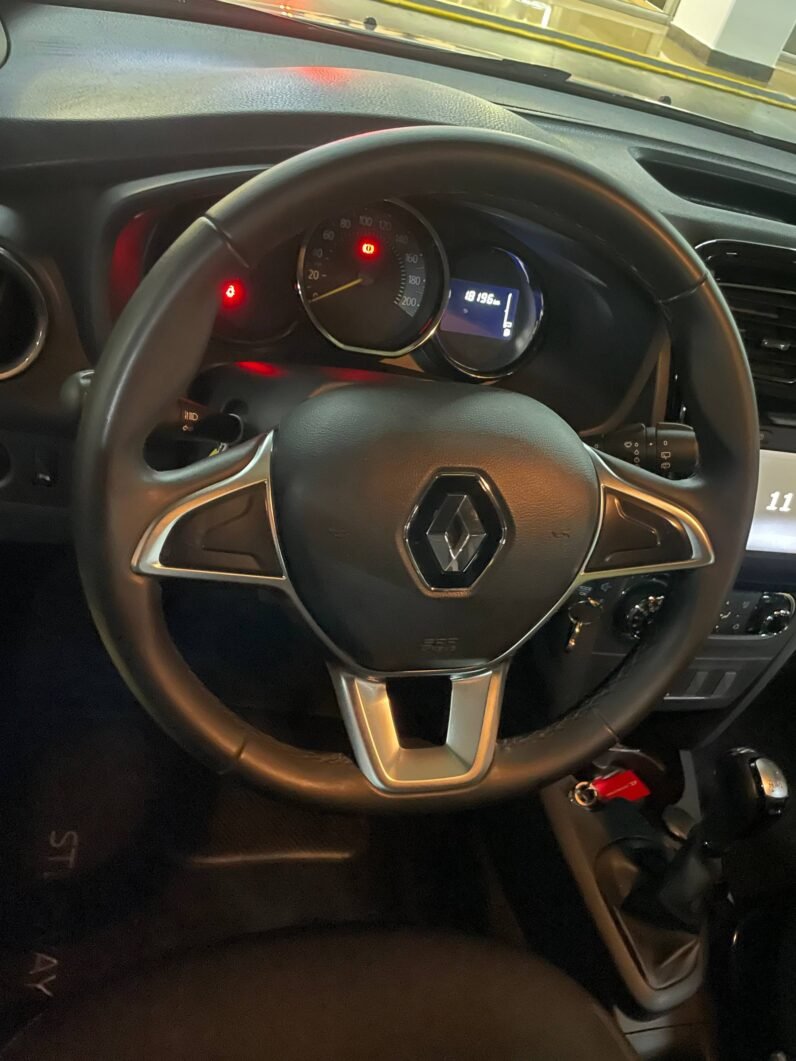 
								RENAULT STEPWAY INTENS AUT CVT 1.6 full									