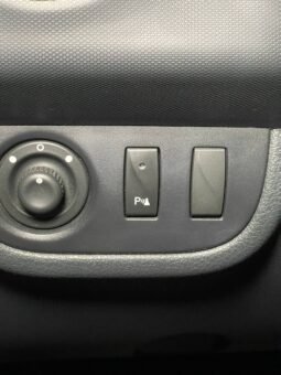 
										RENAULT STEPWAY INTENS AT full									