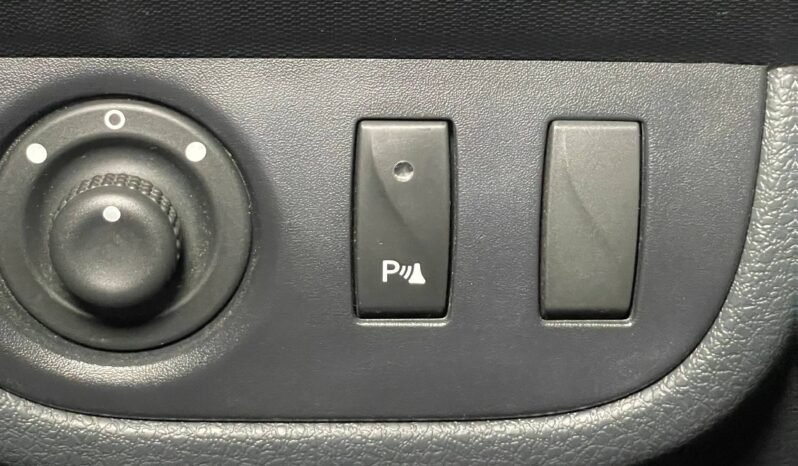 
								RENAULT STEPWAY INTENS AT full									