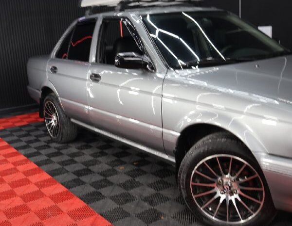 
								NISSAN SENTRA STD B13 SA 1.6 MT full									