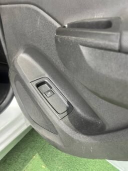 
										CHEVROLET ONIX LTZ AT SD 1.4 full									