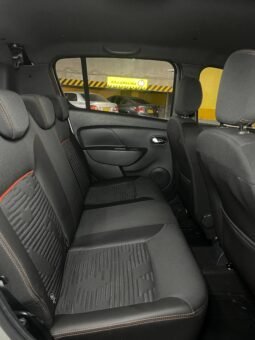 
										RENAULT STEPWAY INTENS AT full									