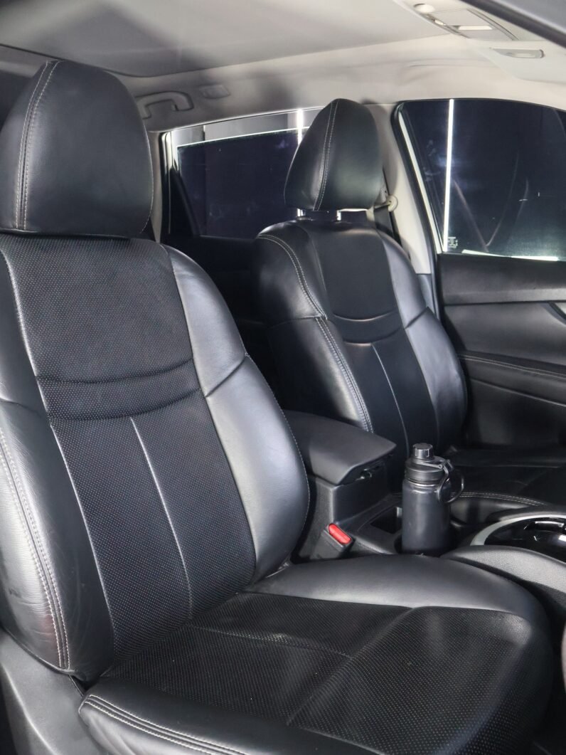 
								NISSAN X-TRAIL ADVANCE 2.5L AT 4×2 7PTOS. full									