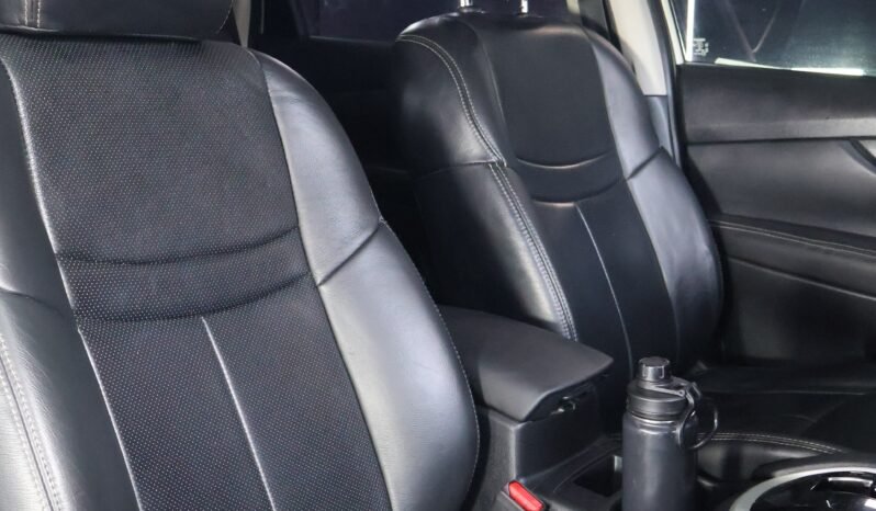 
								NISSAN X-TRAIL ADVANCE 2.5L AT 4×2 7PTOS. full									