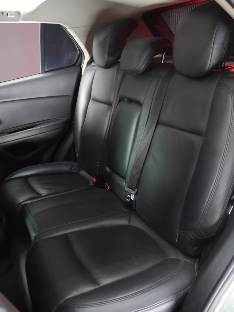 
								CHEVROLET TRACKER LS AT 1.8 4X2 full									