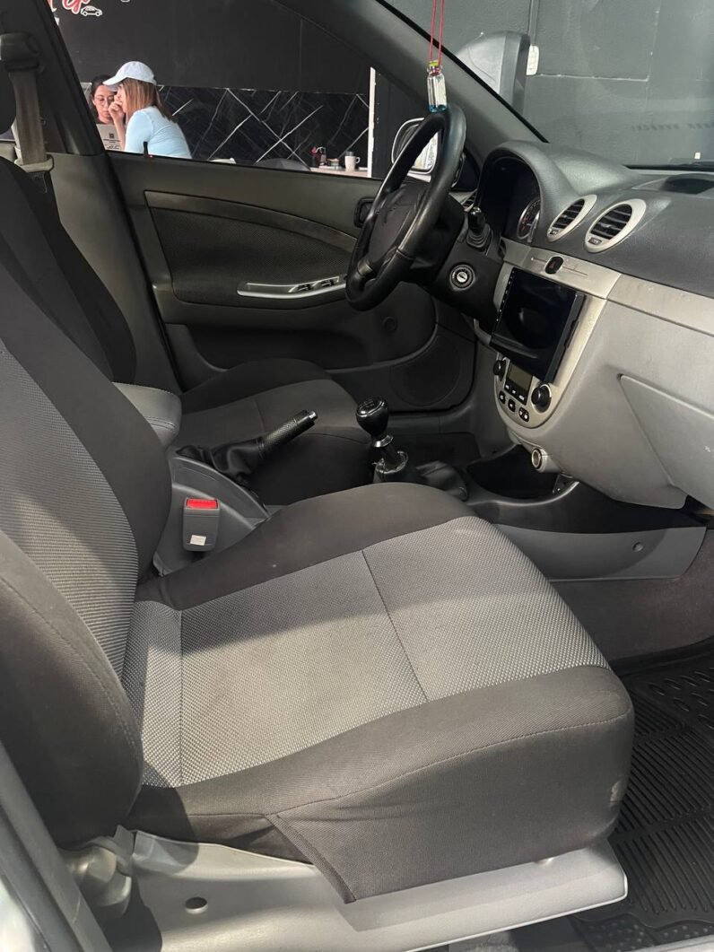 
								CHEVROLET OPTRA ADVANCE MT 1.6 full									