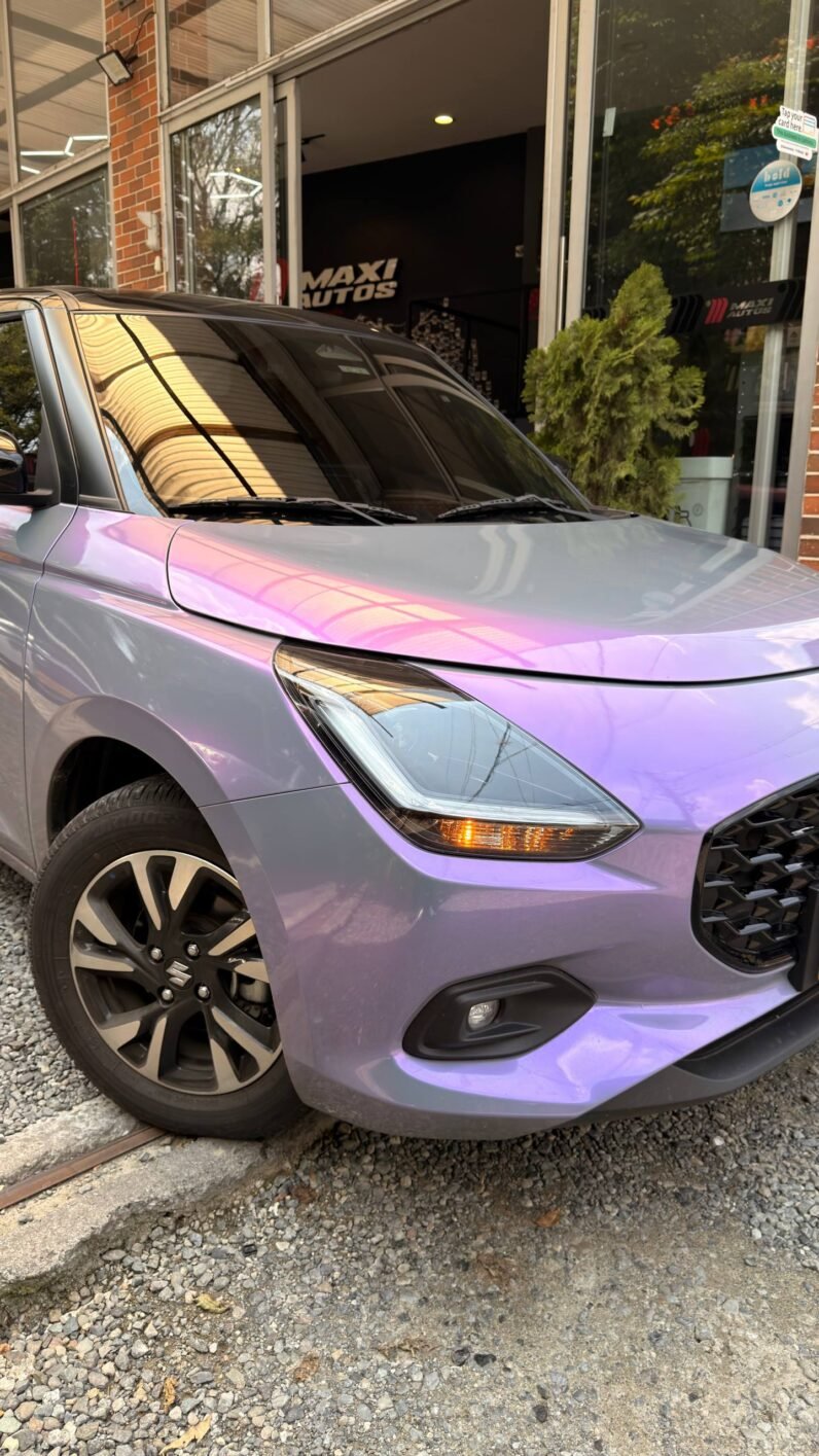 
								SUZUKI  SWIFT HIBRIDO AT 1.2 full									