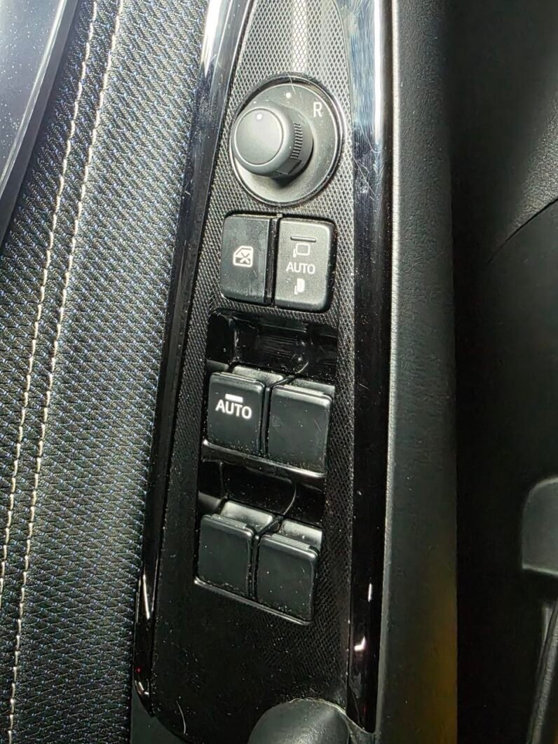 
								MAZDA 2 GRAND TOURING LX 1.5 AT full									