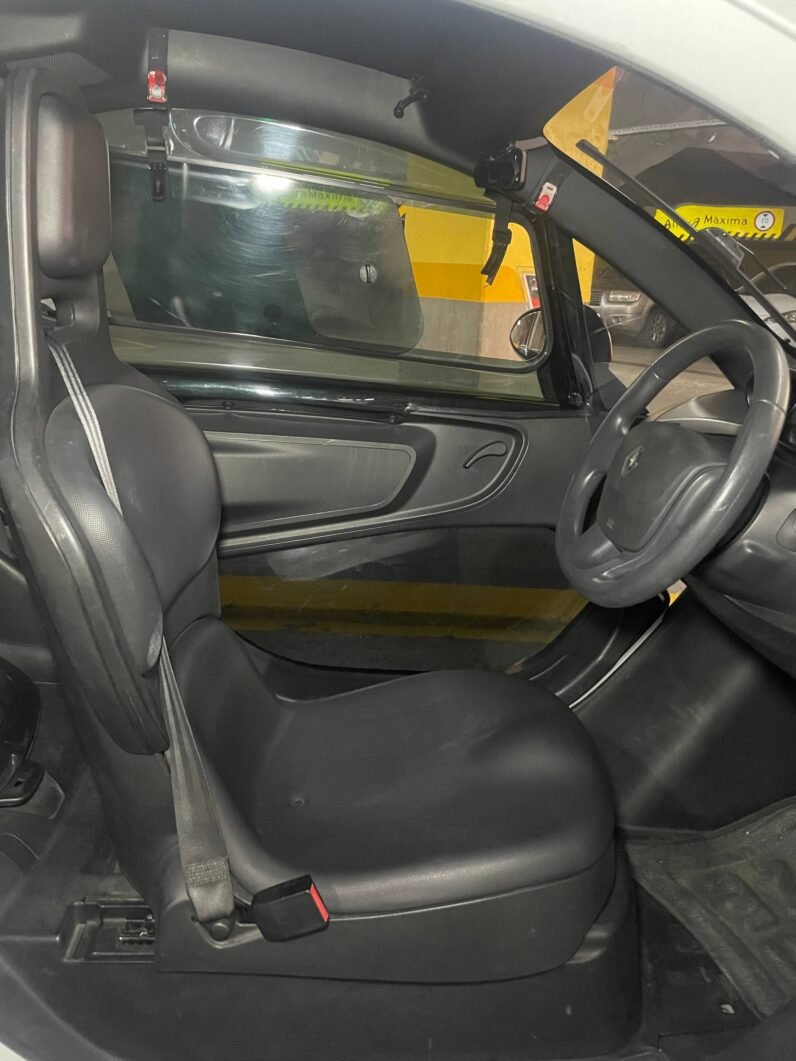 
								RENAULT TWIZY TECHNIC ELECTRICO full									