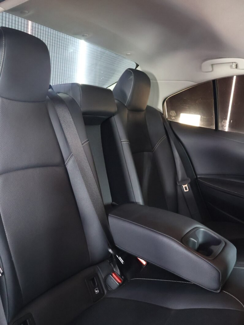 
								TOYOTA COROLLA  SEG AT HIBRIDO 1.8 AT full									