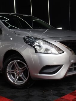 
										NISSAN VERSA SENSE MT 1.6 full									