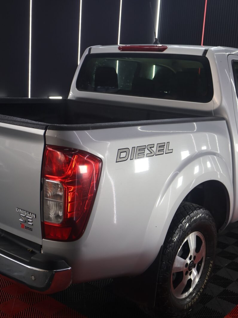 
								NISSAN FRONTIER NP300 DIESEL 2.5 MT 4X2 full									