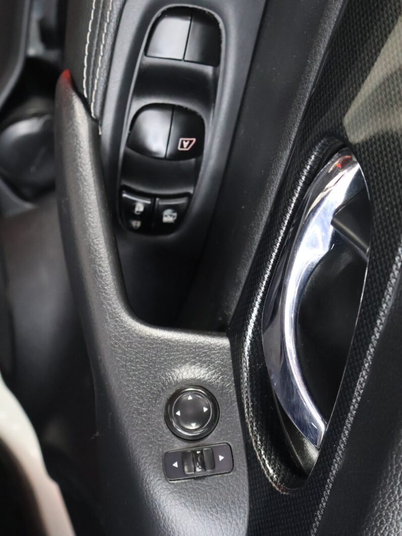 
								NISSAN X-TRAIL ADVANCE 2.5L AT 4×2 7PTOS. full									