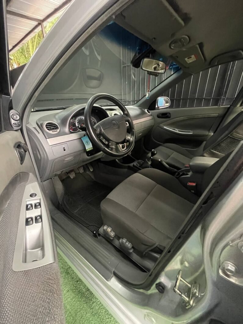 
								CHEVROLET OPTRA ADVANCE MT 1.6 full									