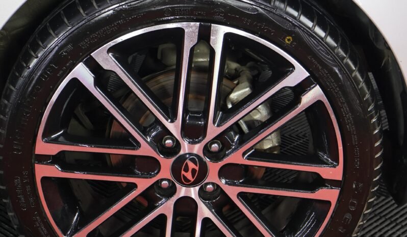 
								HYUNDAI ACCENT PREMIUM AT 1.6 SD full									