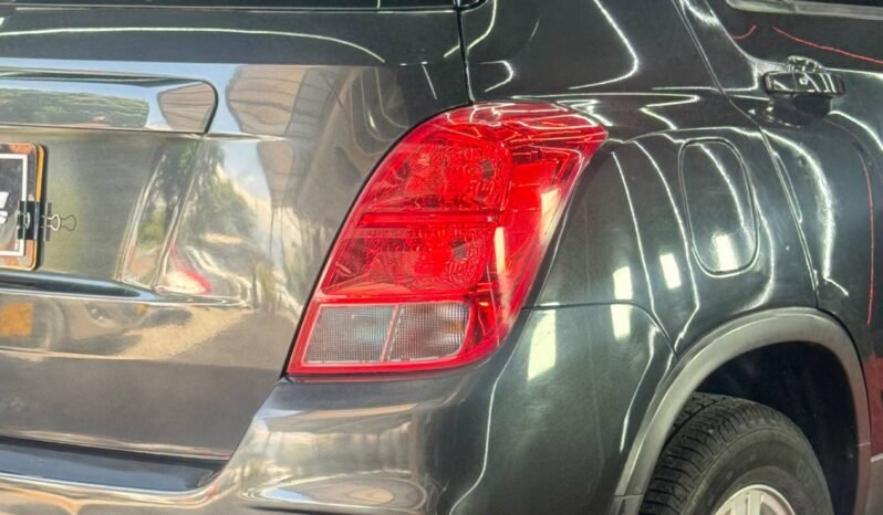 
								CHEVROLET TRACKER LS AT 1.8 4X2 full									