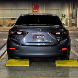 
										MAZDA 3 TOURING MT full									