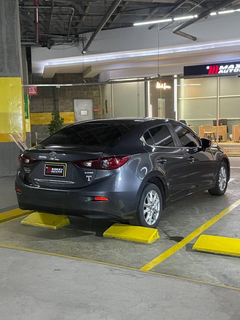 
								MAZDA 3 TOURING MT full									